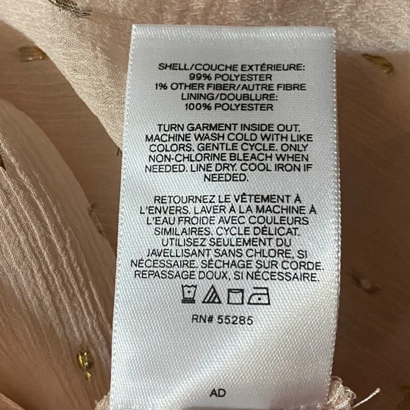 Express Large Cutout Blouse - Picture 8 of 8